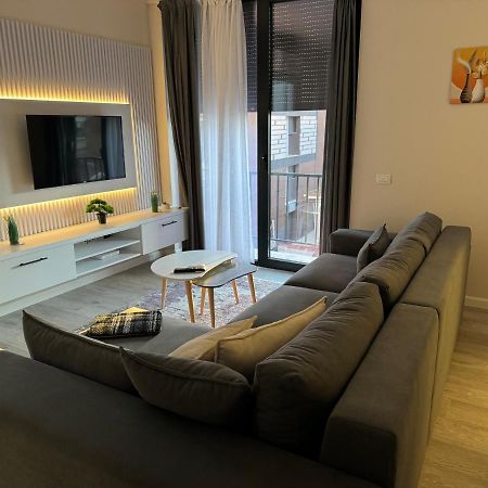 Sc Tirana Centre Apartment Eksteriør bilde