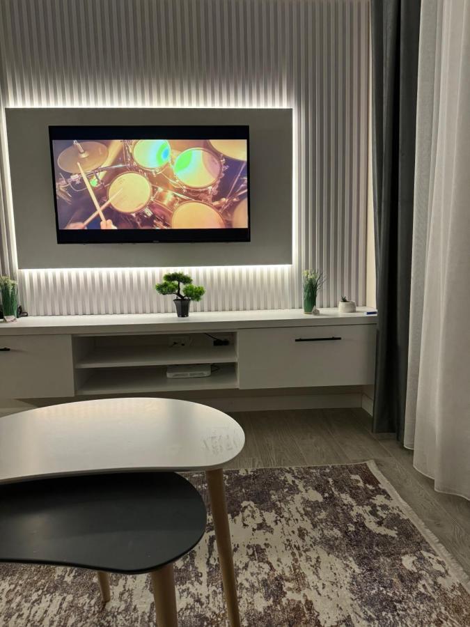 Sc Tirana Centre Apartment Eksteriør bilde