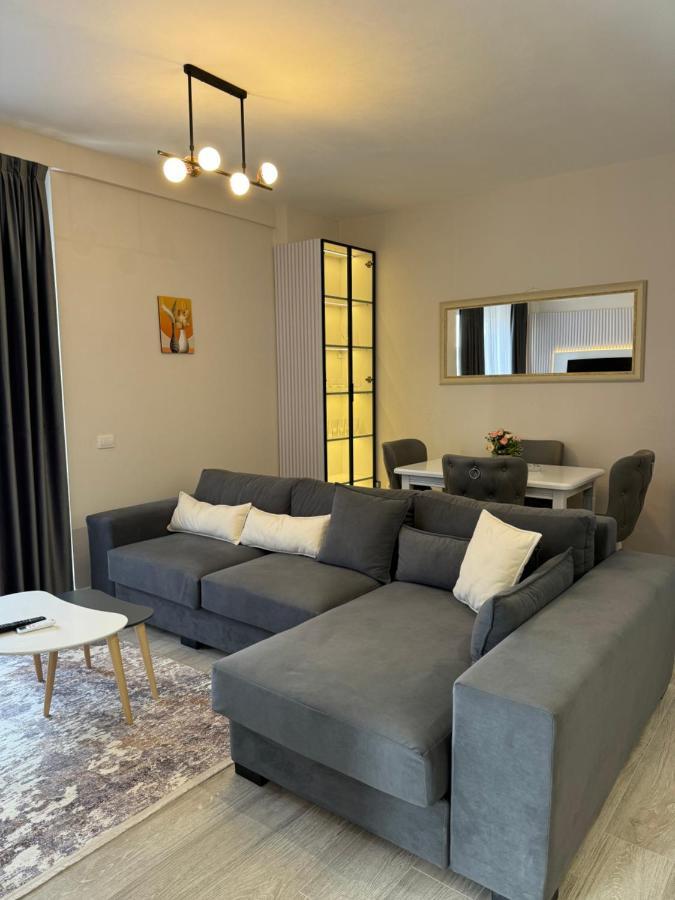 Sc Tirana Centre Apartment Eksteriør bilde
