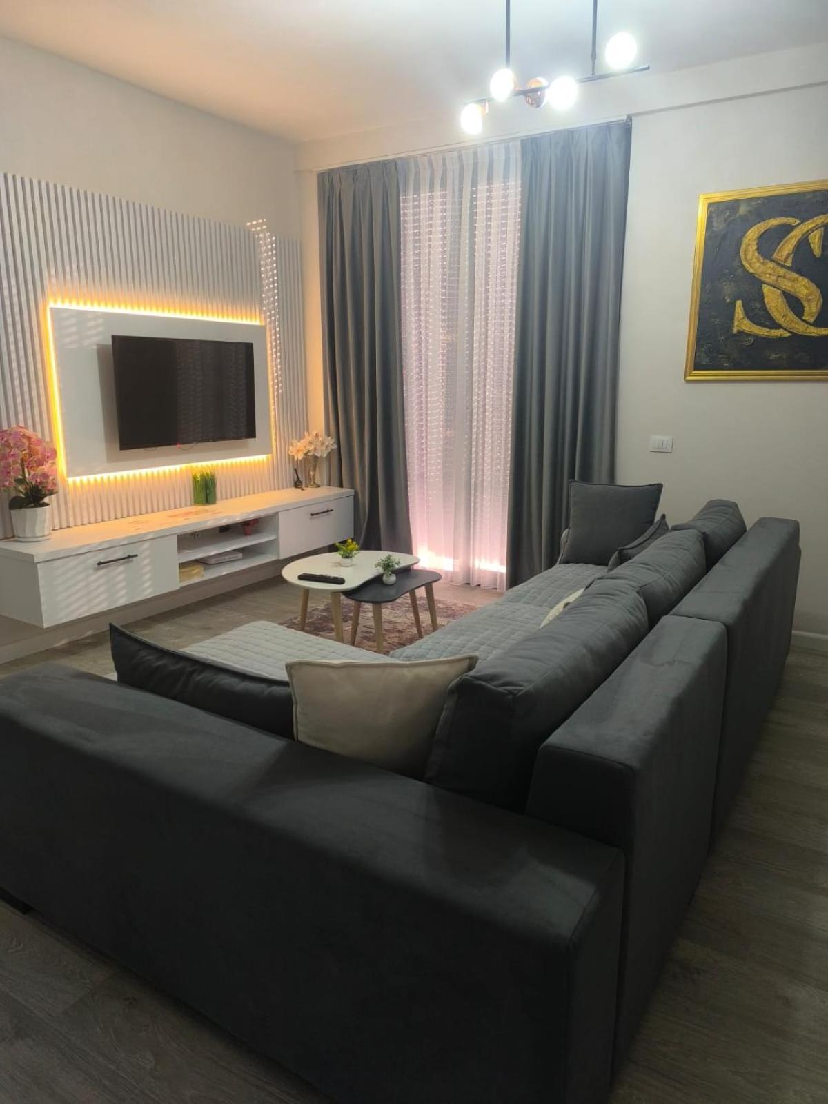 Sc Tirana Centre Apartment Eksteriør bilde